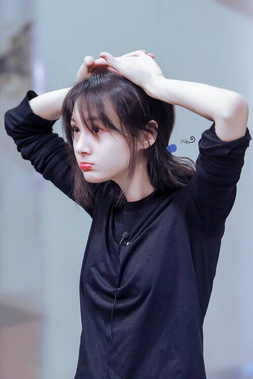 B体育-欧洲足球锦标赛马上开启，球迷期待异常高涨，欧洲足球锦标赛比赛时间