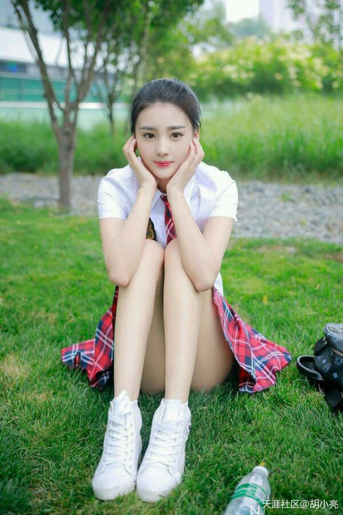 贝林厄姆荣膺欧冠最佳年轻球员,欧冠最年轻进球纪录