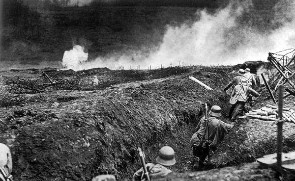 B体育官方网站:法亚眠的进攻风格与战术演变的简单介绍 B体育官方网站:法亚眠的进攻风格与战术演变的简单介绍