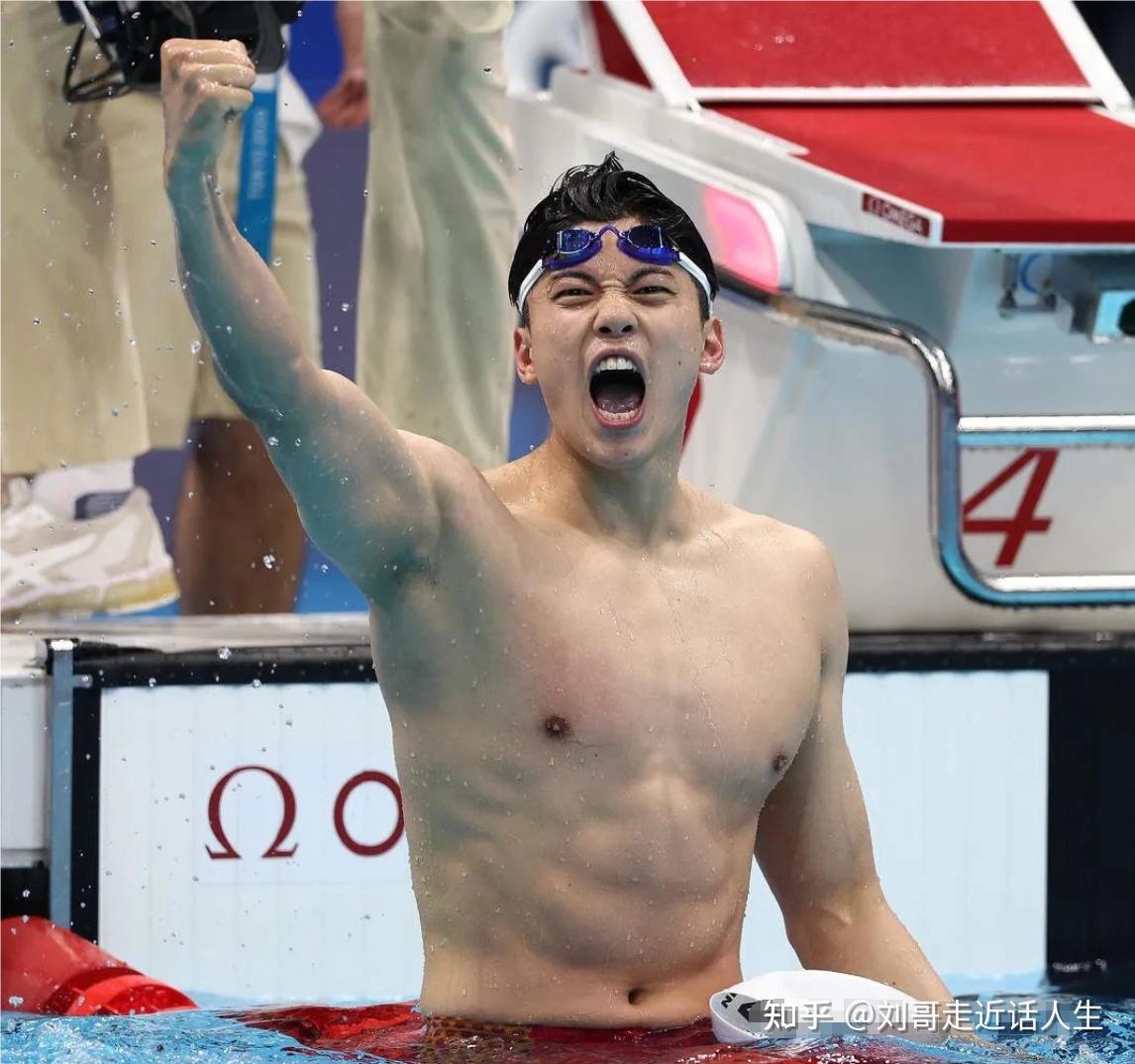 B体育:游泳明星打破世界纪录，创造历史的简单介绍