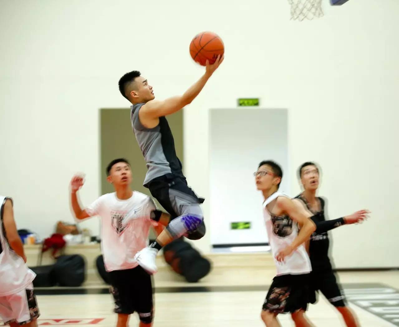 关于B体育：夏季训练营回顾：明星球员的蜕变之路的信息