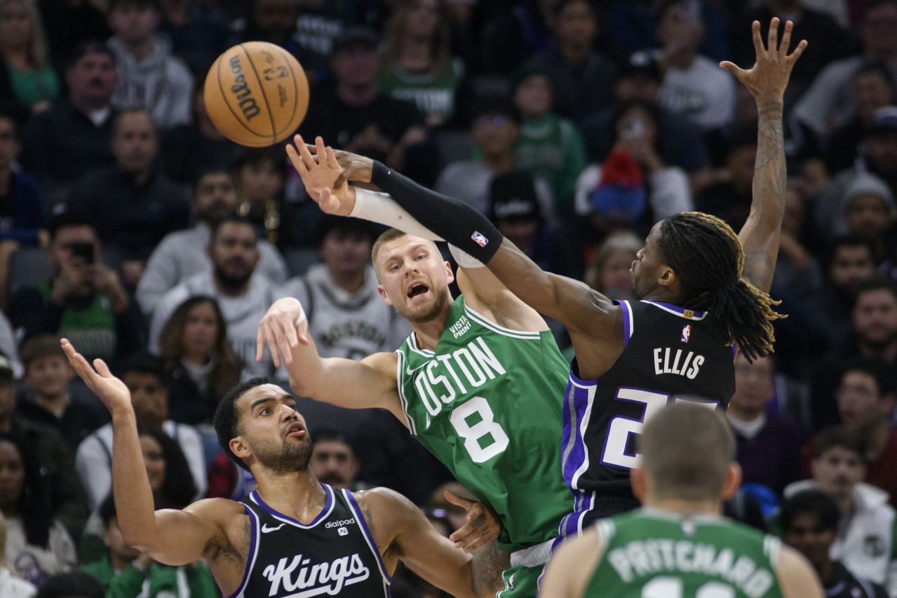 bsports体育：凯尔特人队新赛季：塔图姆能否带领球队走向巅峰，成为联盟的领军人物？的简单介绍