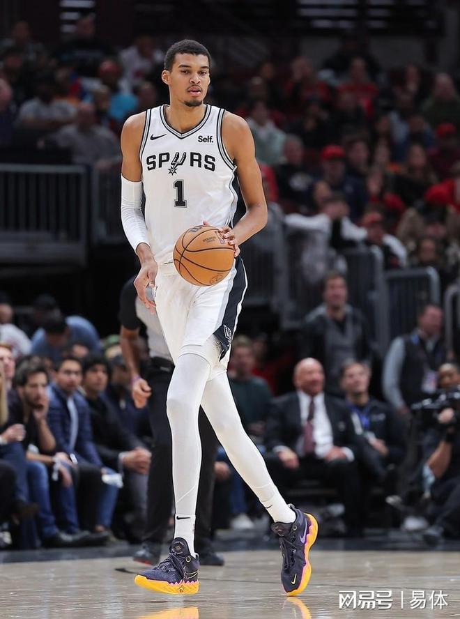 关于bsports体育:NBA联盟公布新赛季最佳新秀预测:文班亚马能否兑现天赋?的信息 关于bsports体育:NBA联盟公布新赛季最佳新秀预测:文班亚马能否兑现天赋?的信息